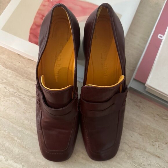 Mara Bini Leather Heeled Loafers - Picture 2 of 11